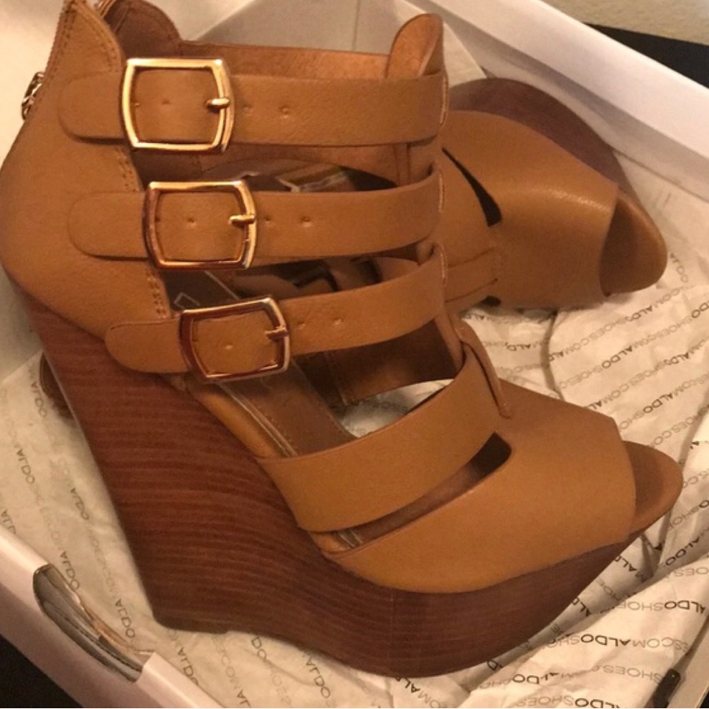 ALDO TAN WEDGE SANDAL
